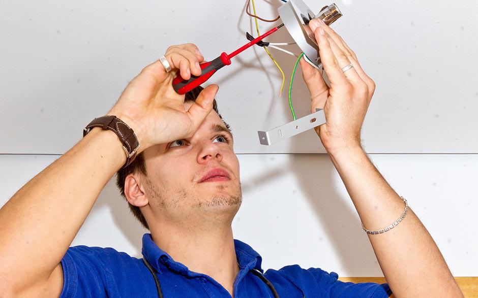 électricien de maintenance Arbonne-la-Forêt